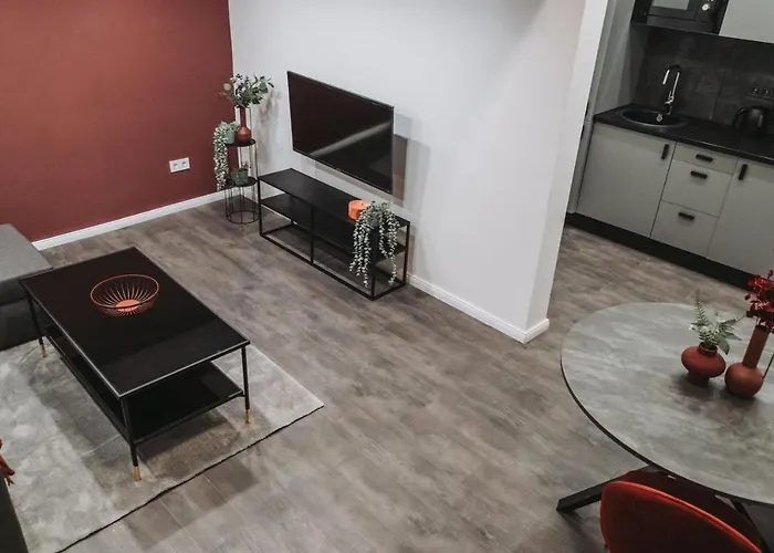 D84- Boutique Apartments, Best Location, By Bqa *